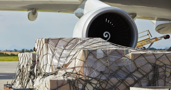 Air freight demand continues to decline in July