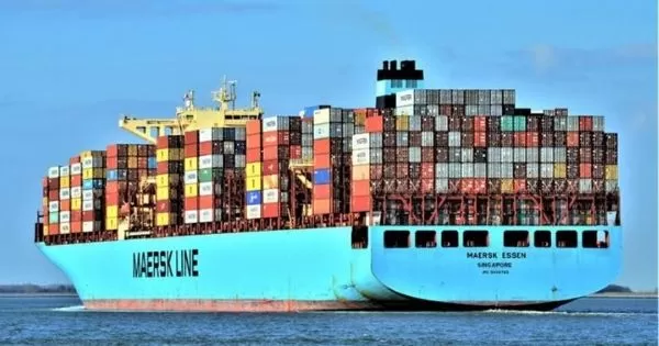 Maersk-Essen-tau-container-hang-tau-Maersk-Line