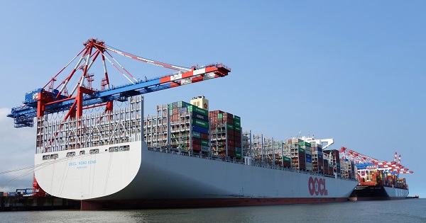 tau-container-OOCL