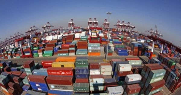 cuoc van chuyen container