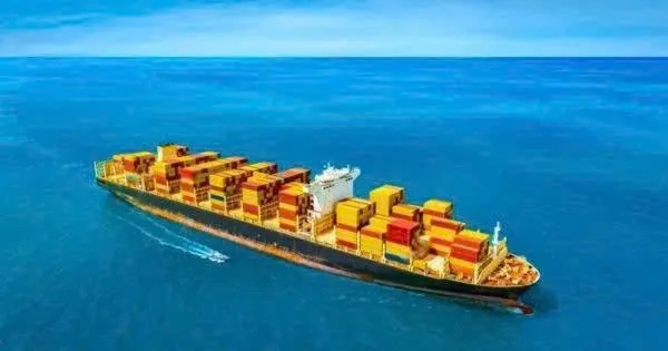 Container ship