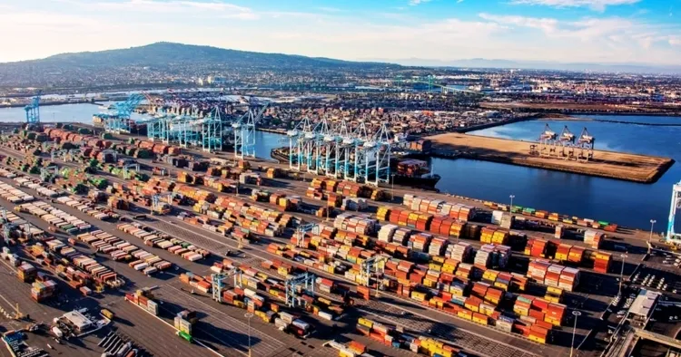 Los-Angeles-Port-USA