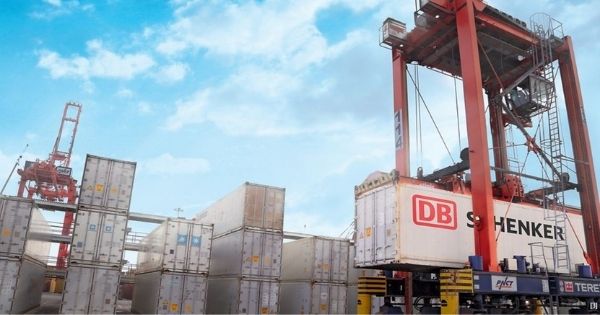 Các công ty giao nhận thấy mối đe dọa từ hãng tàu đang làm xói mòn sự tin cậy của dịch vụ đường biển