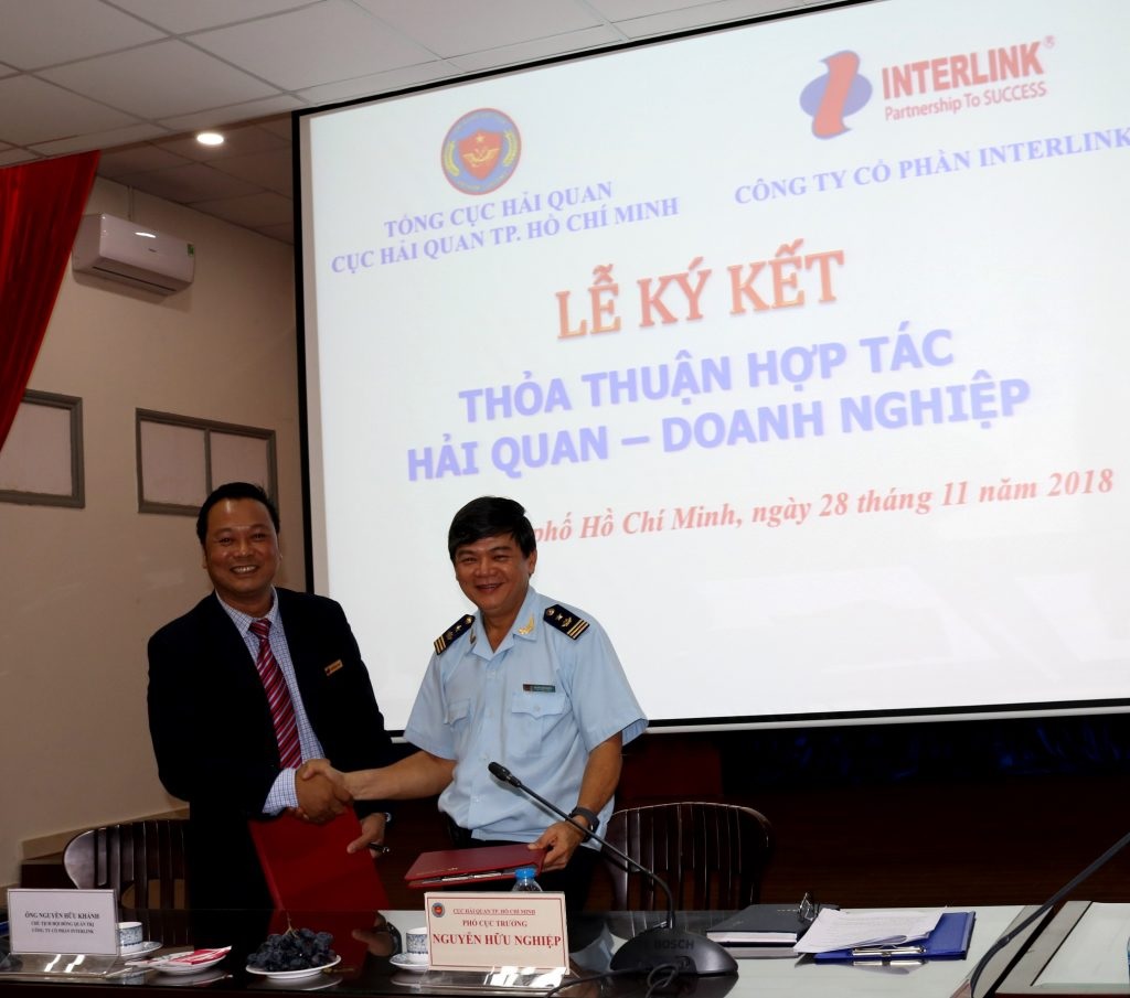 interlink-logistics-2