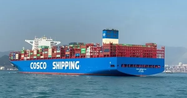 COSCO chuyển đổi 4 tàu 16.000 TEU sang sử dụng nhiên liệu methanol kép